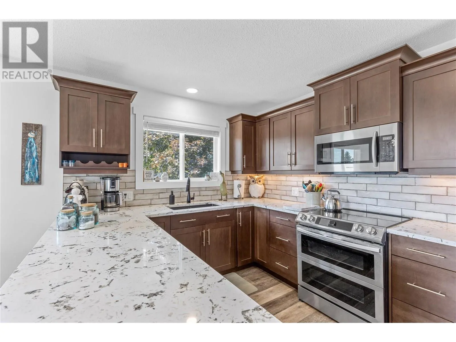 6149 Bella Vista Road