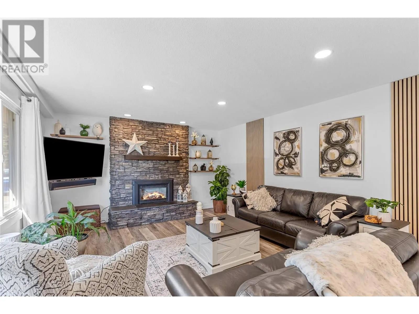 6149 Bella Vista Road