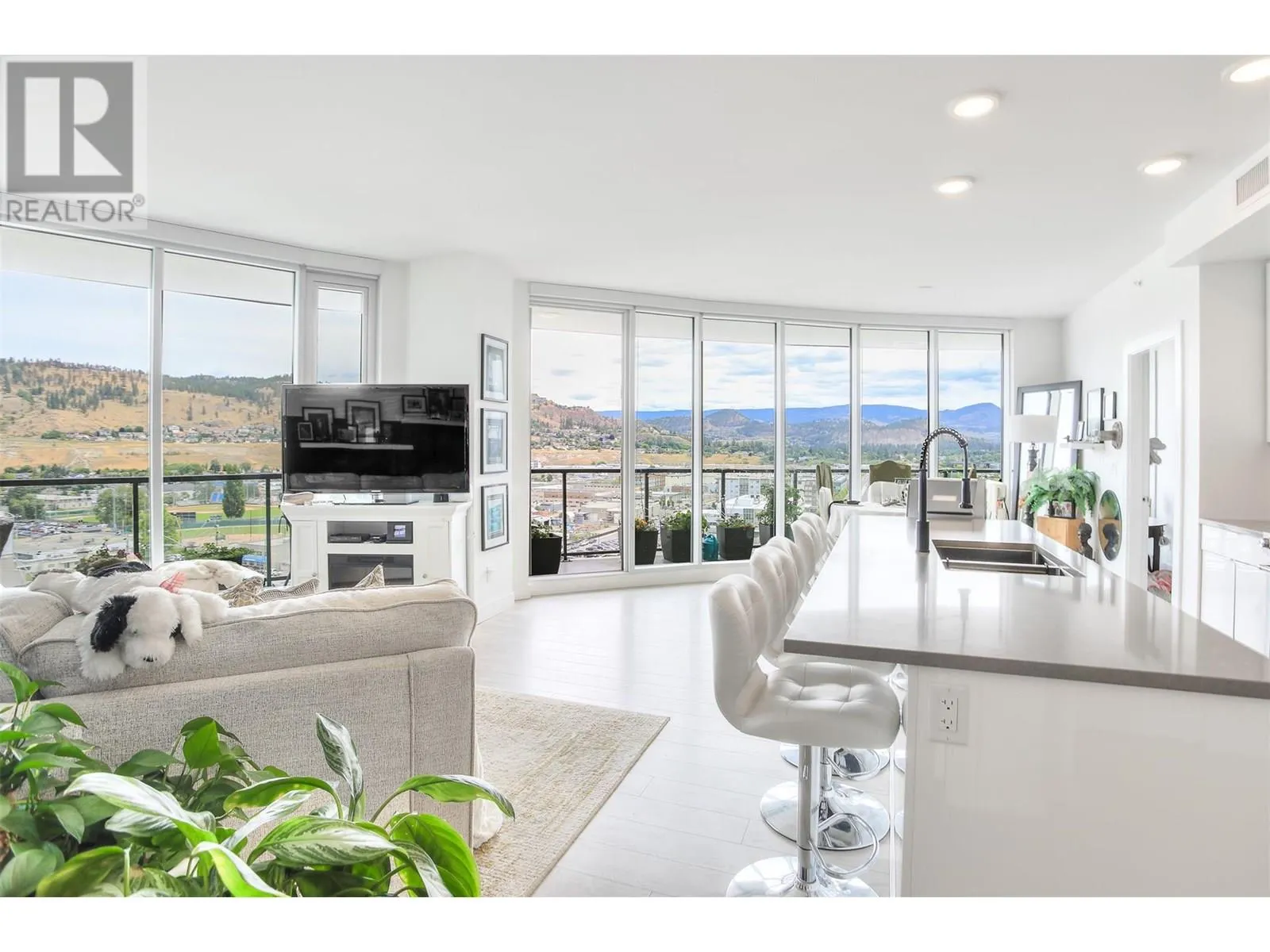 1232 Ellis Street Unit# 1305