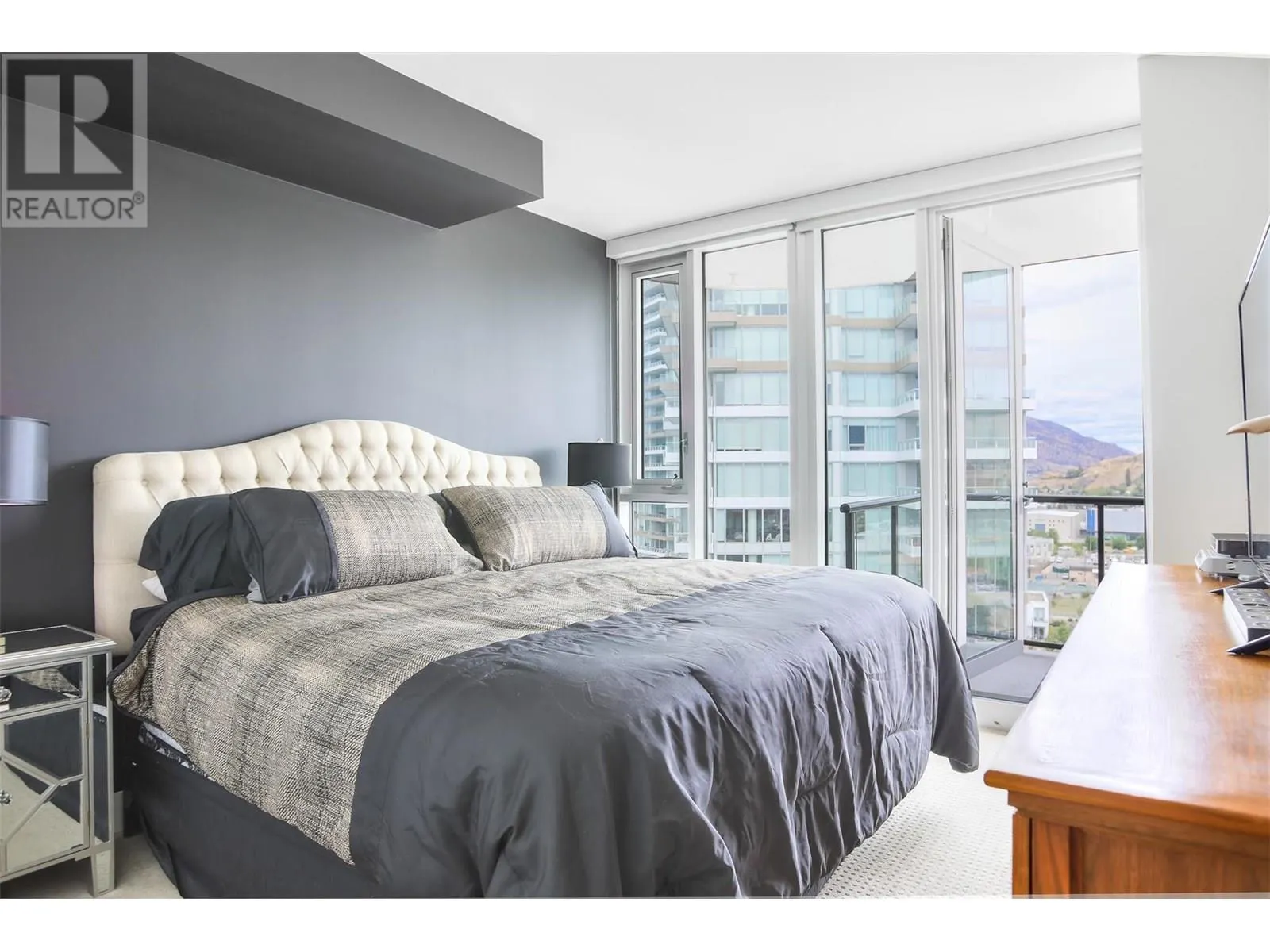 1232 Ellis Street Unit# 1305