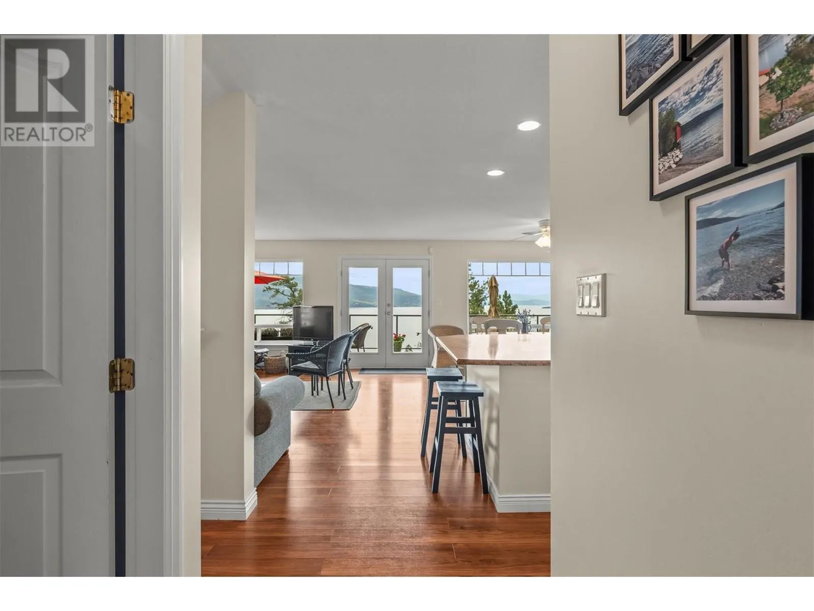 367 Killarney Way