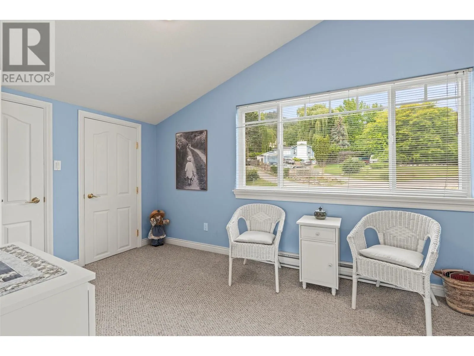 367 Killarney Way