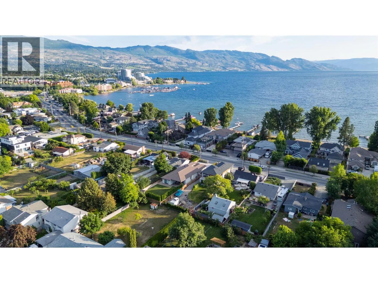3567 Lakeshore Road