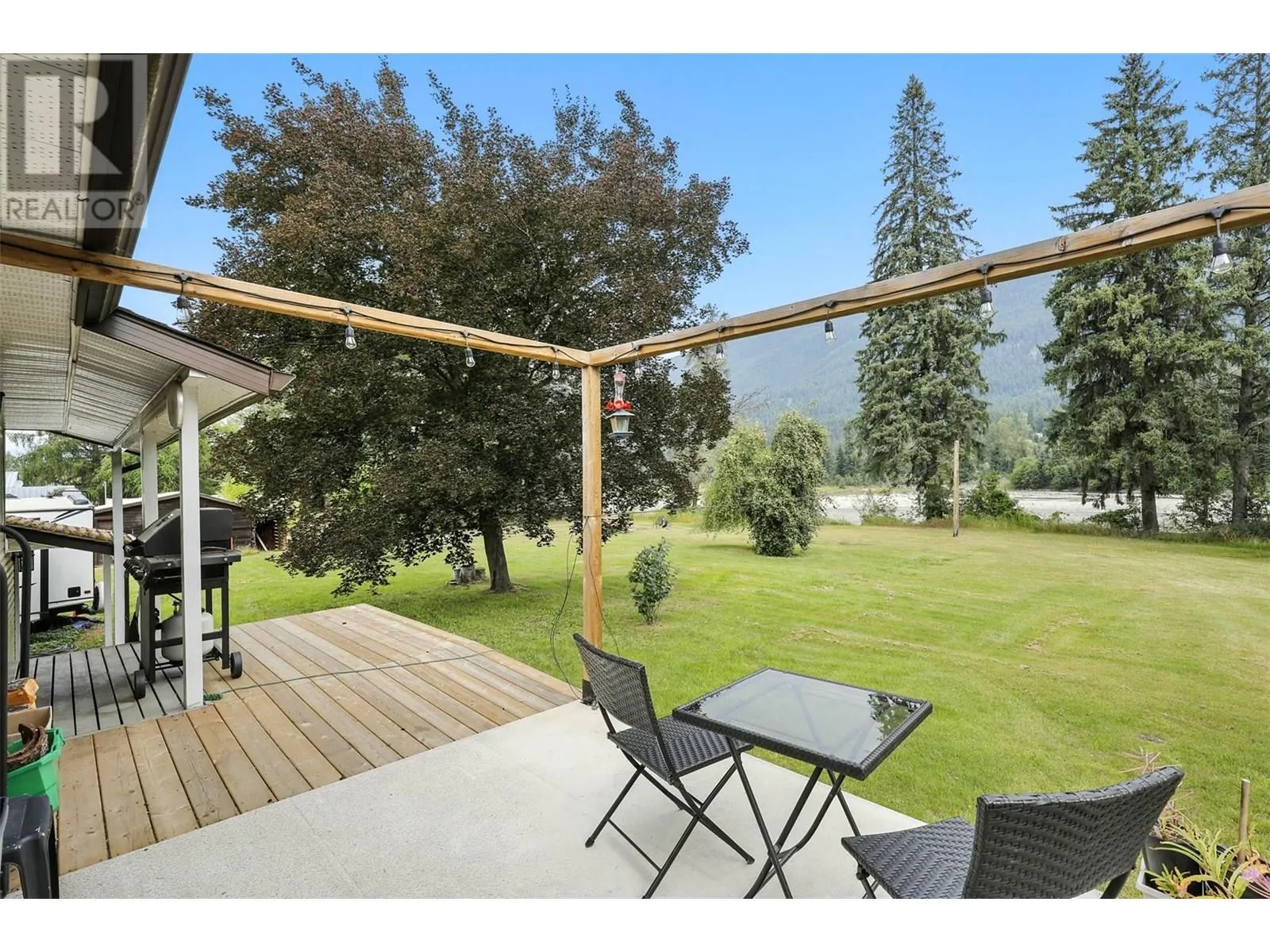 1653 Birch Island Lost Creek Road