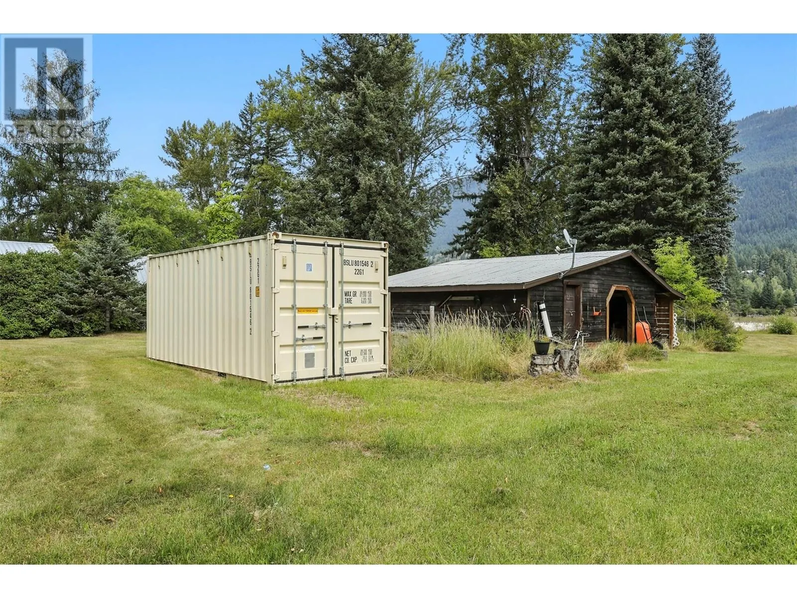 1653 Birch Island Lost Creek Road