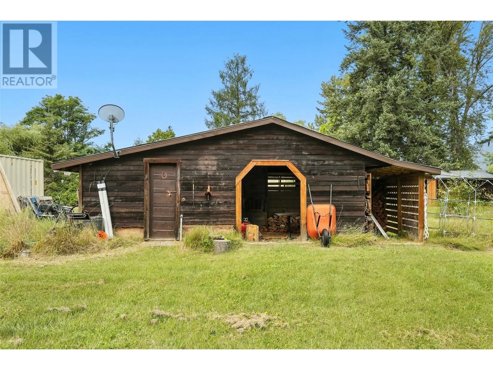 1653 Birch Island Lost Creek Road