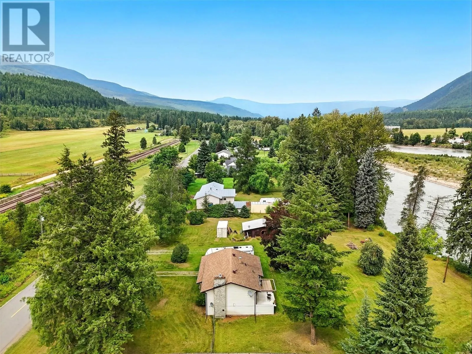 1653 Birch Island Lost Creek Road