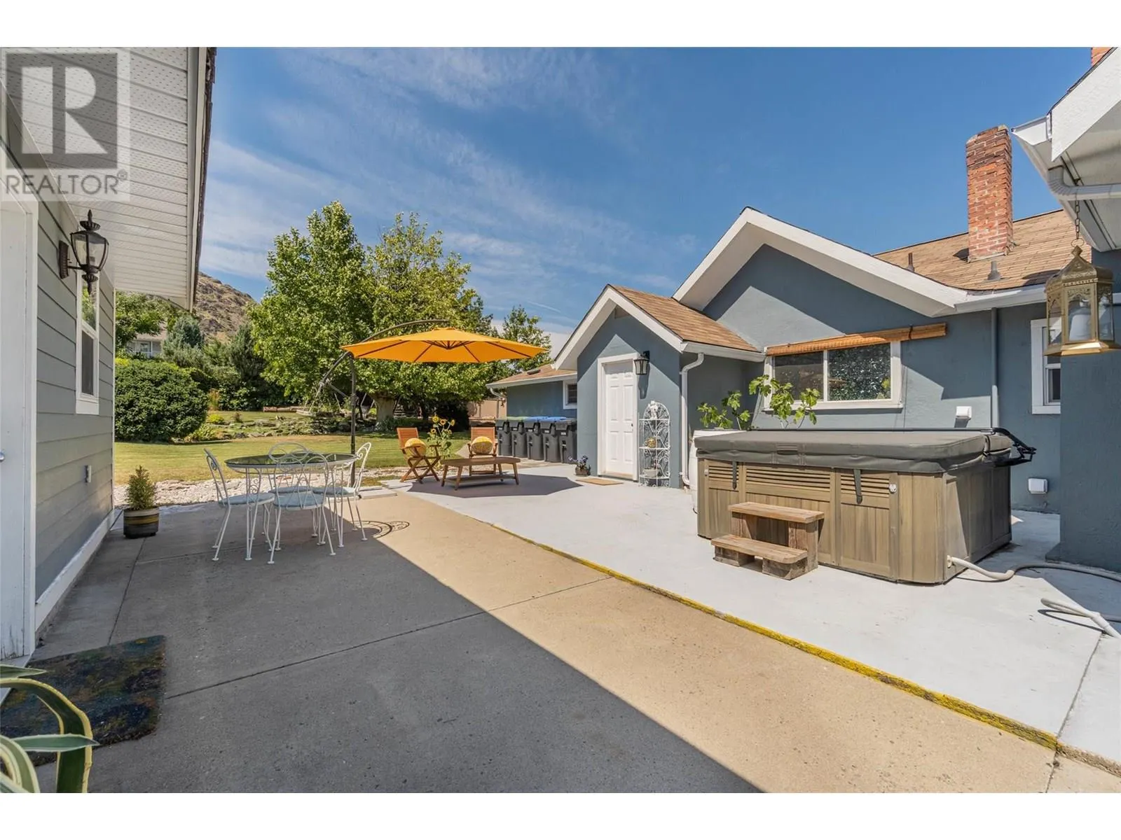 860 Fairview Road