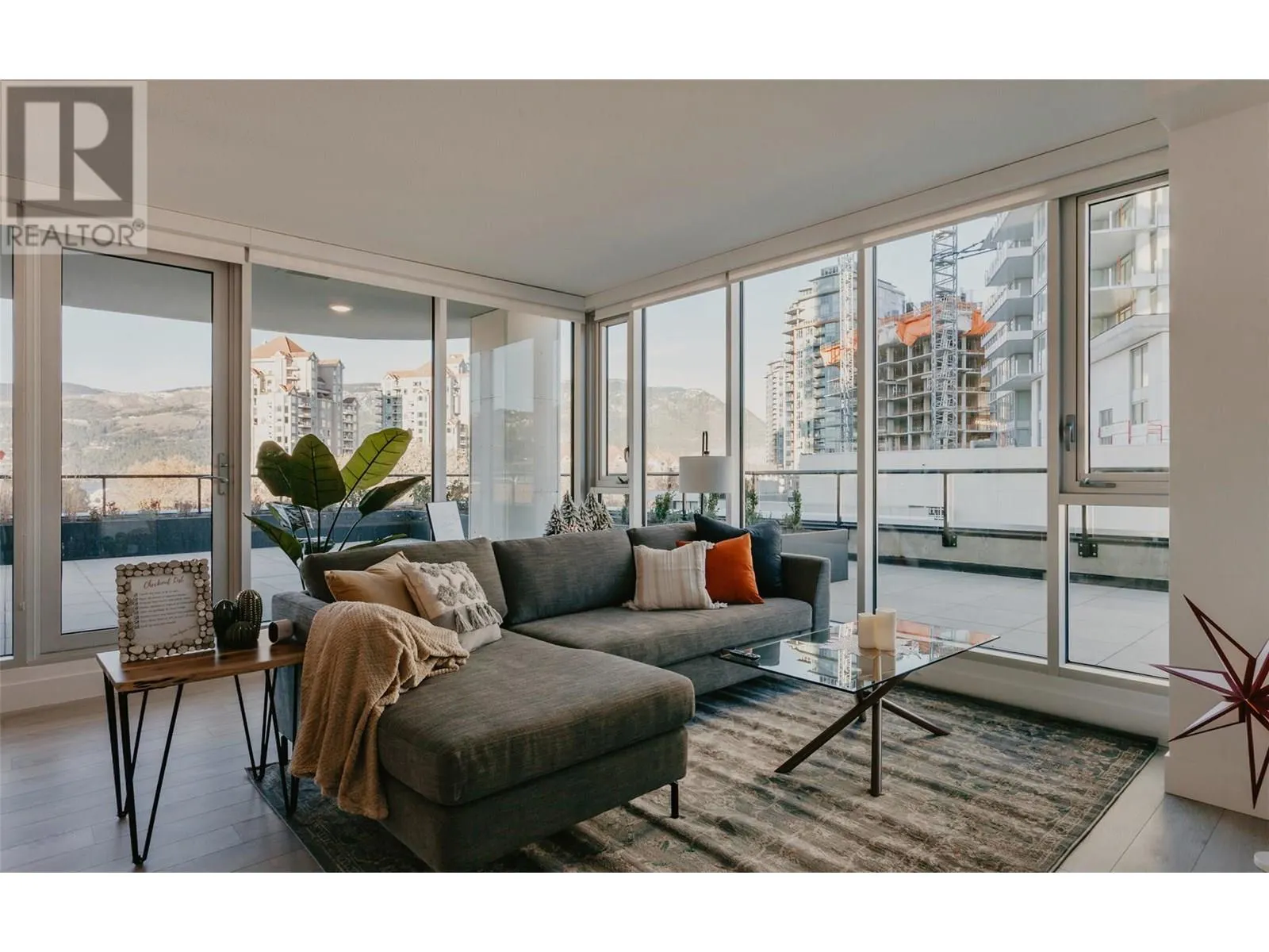 1232 Ellis Street Unit# 403