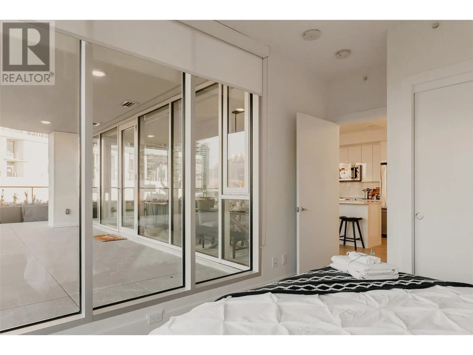 1232 Ellis Street Unit# 403