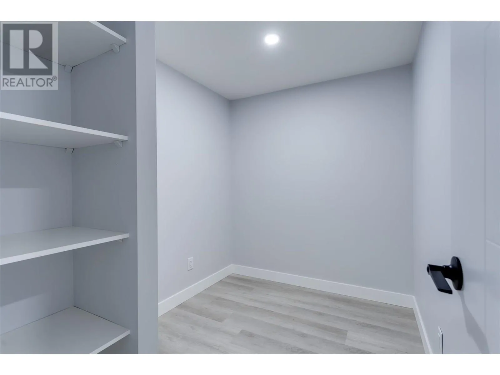 3535 McCulloch Road Unit# 10