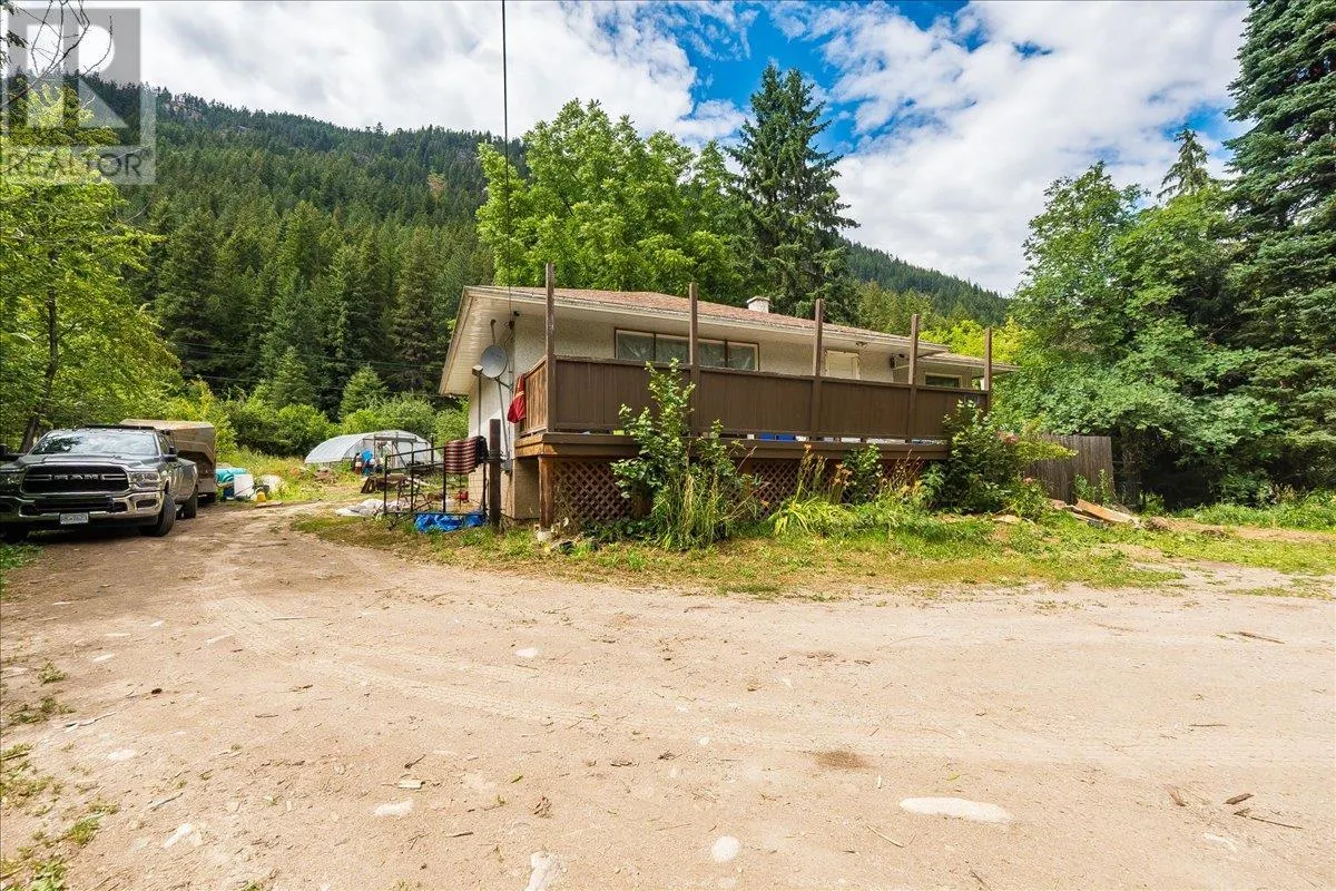 1765 Highway 3a Highway