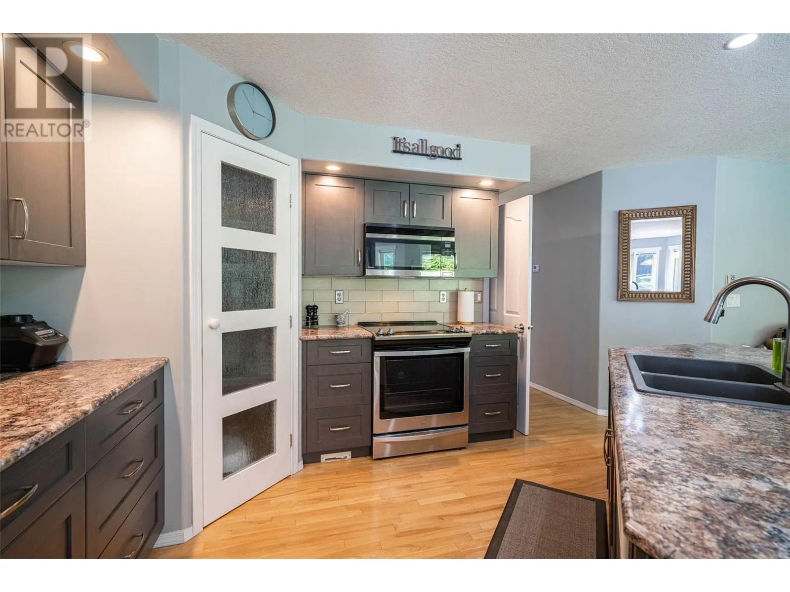 947 Mt. Beaven Place