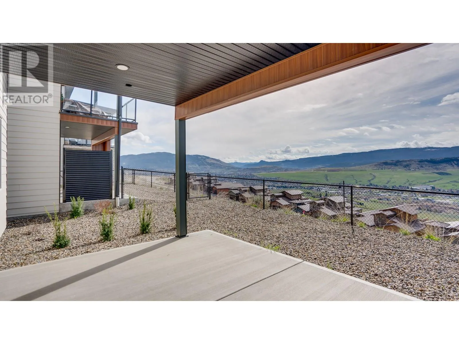 7735 OKANAGAN HILLS Boulevard Unit# 20