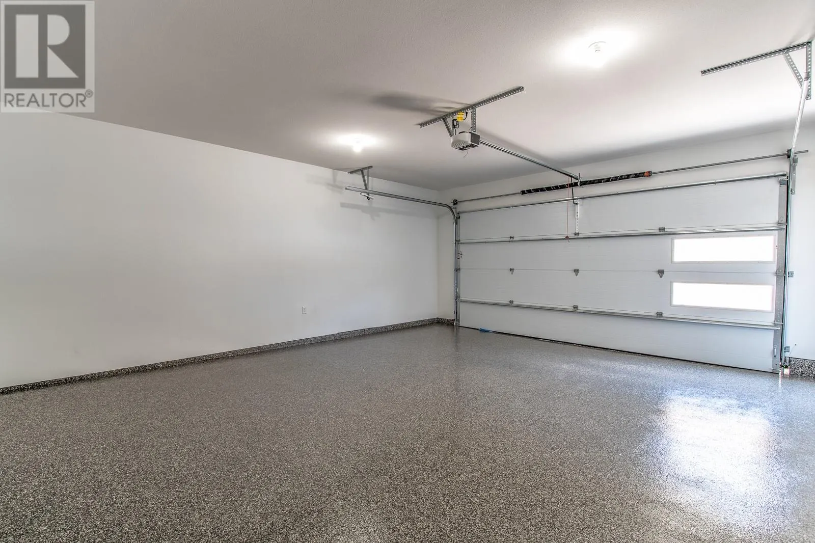 7735 OKANAGAN HILLS Boulevard Unit# 20