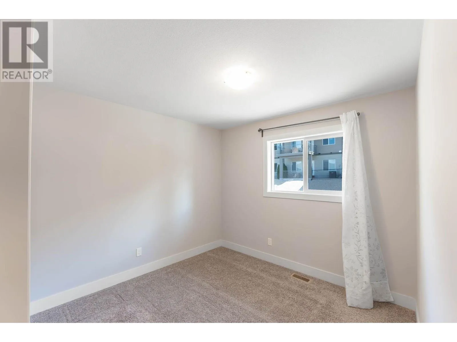933 Mt. Robson Place Unit# 65
