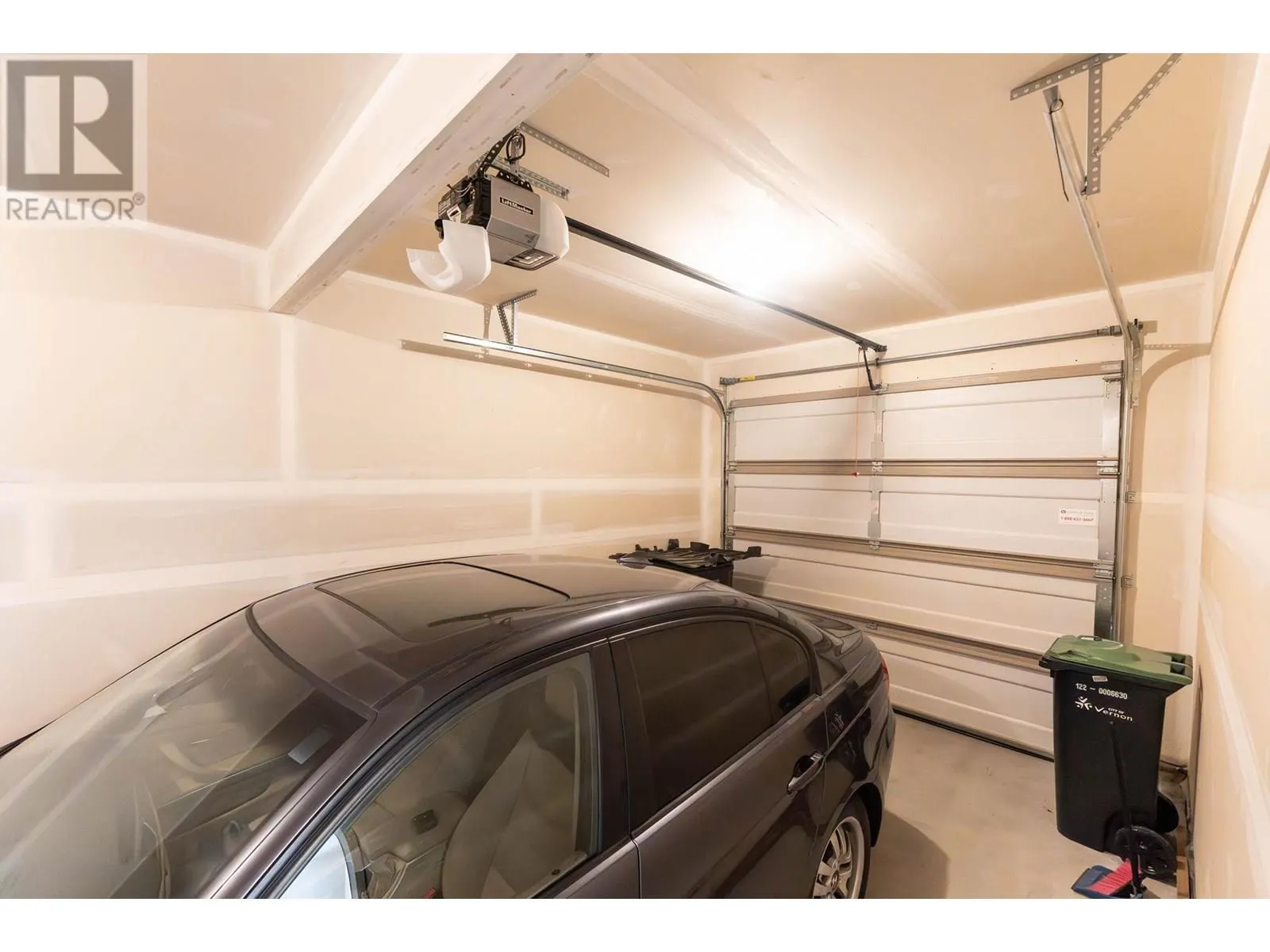 933 Mt. Robson Place Unit# 65