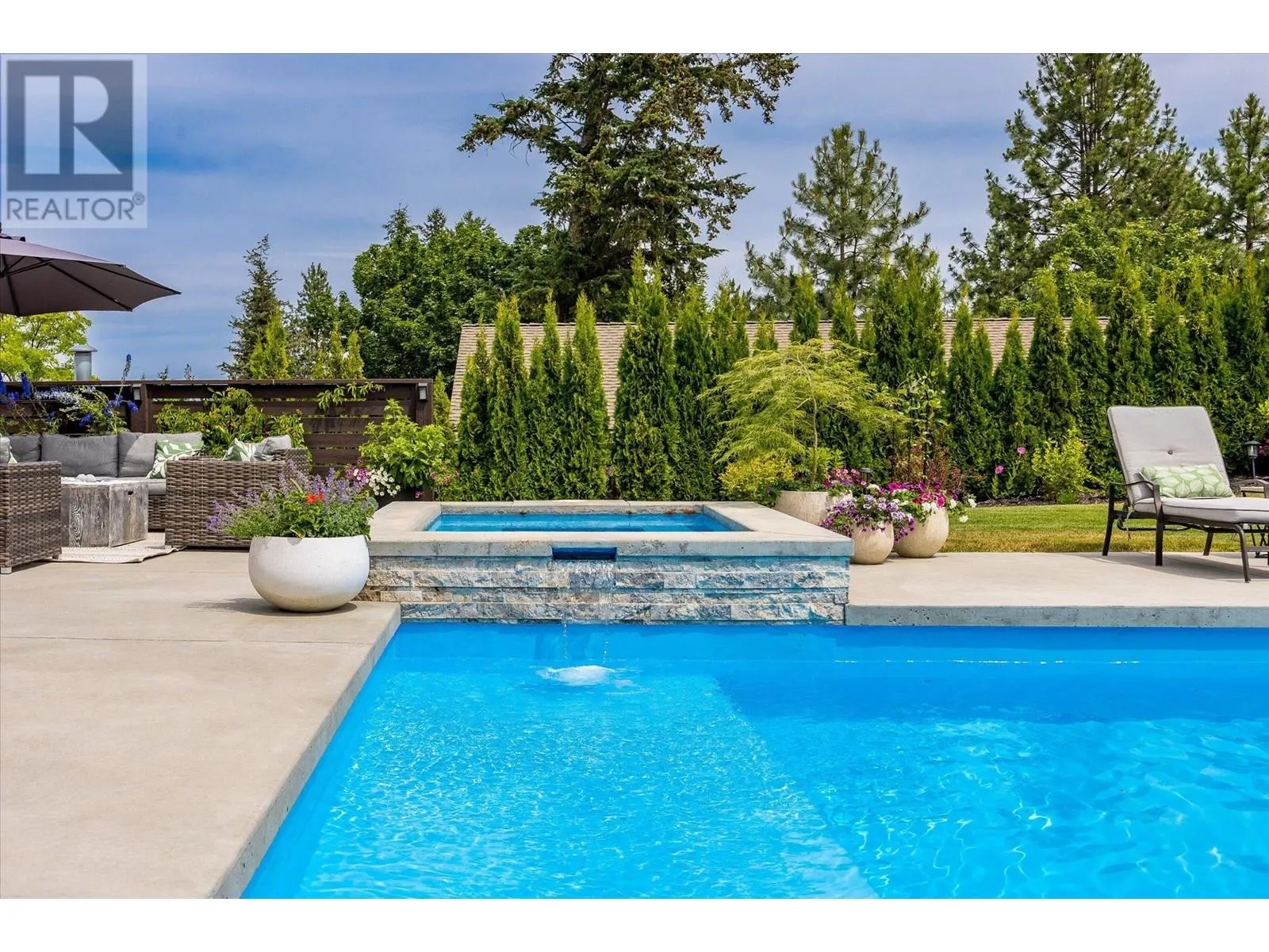 4841 Canyon Ridge Crescent