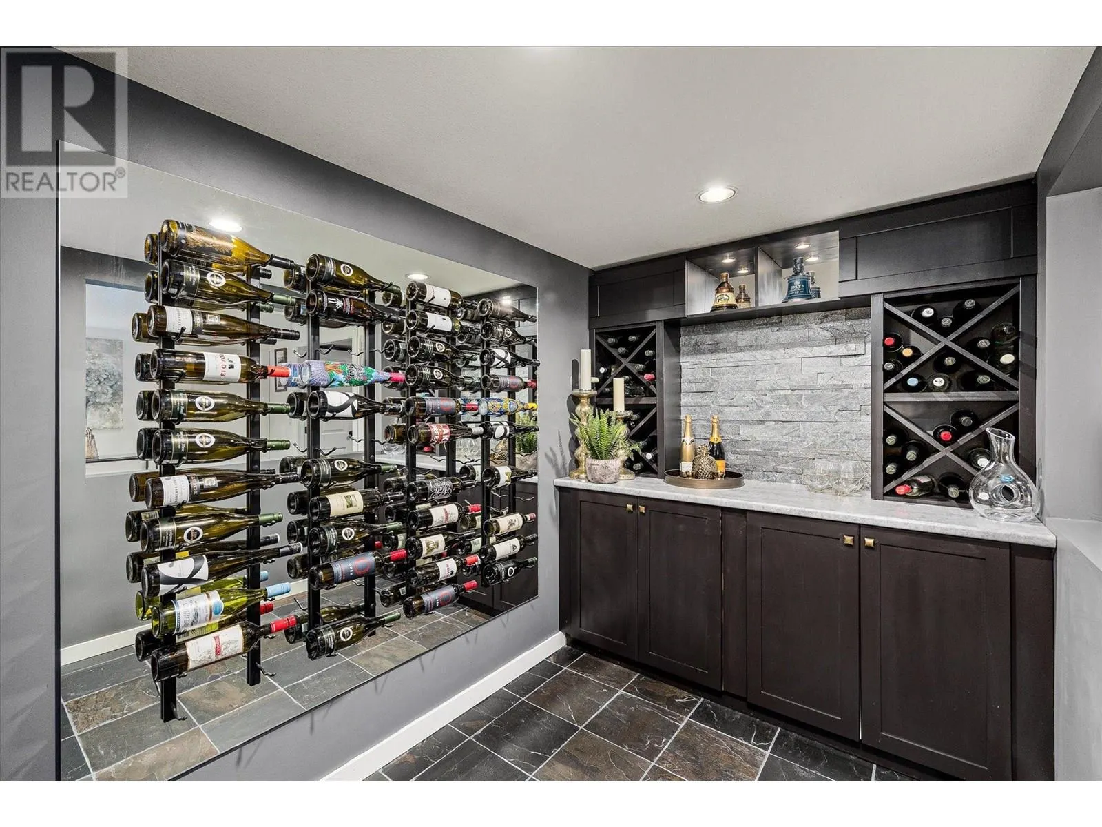 4841 Canyon Ridge Crescent