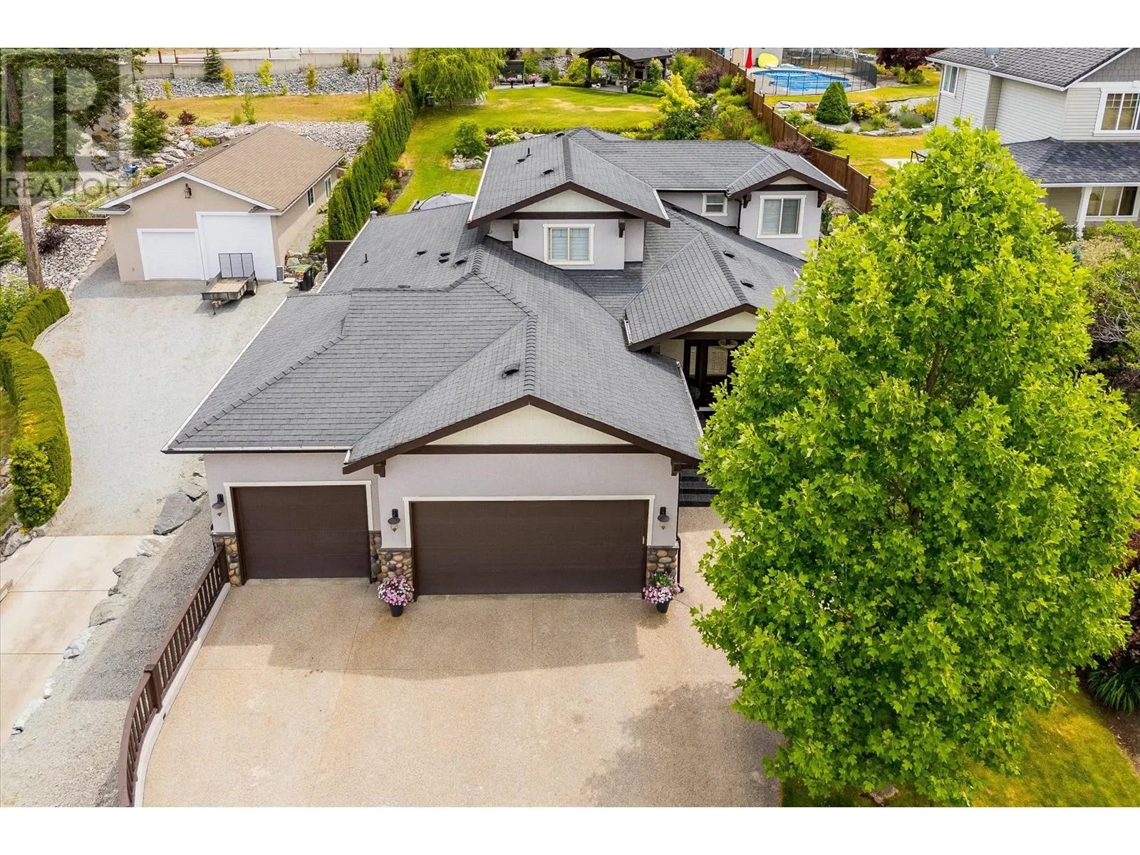 4841 Canyon Ridge Crescent