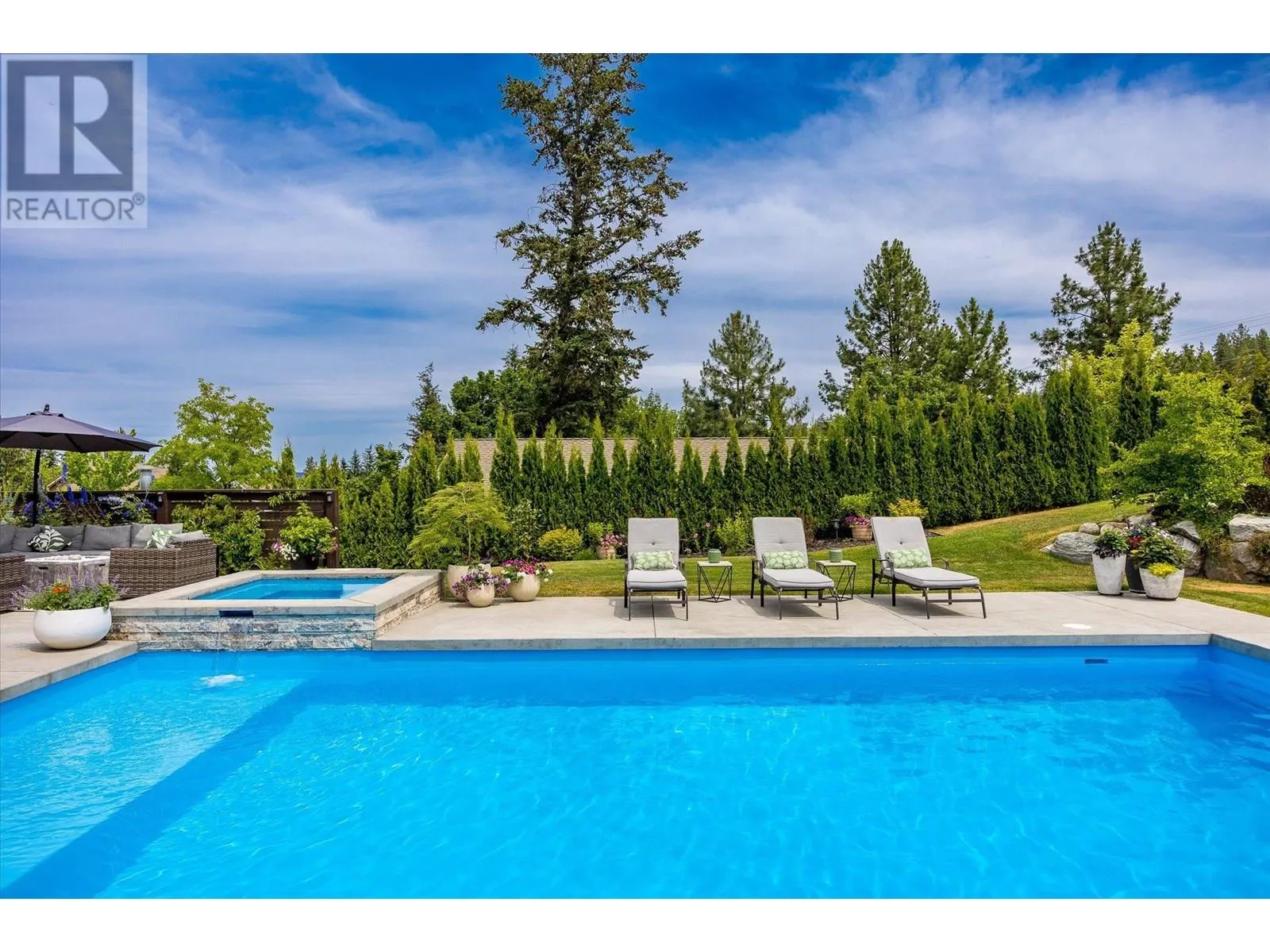 4841 Canyon Ridge Crescent