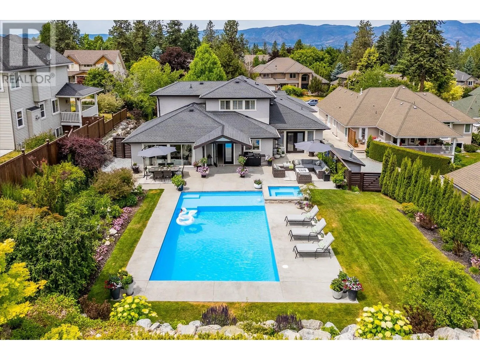 4841 Canyon Ridge Crescent