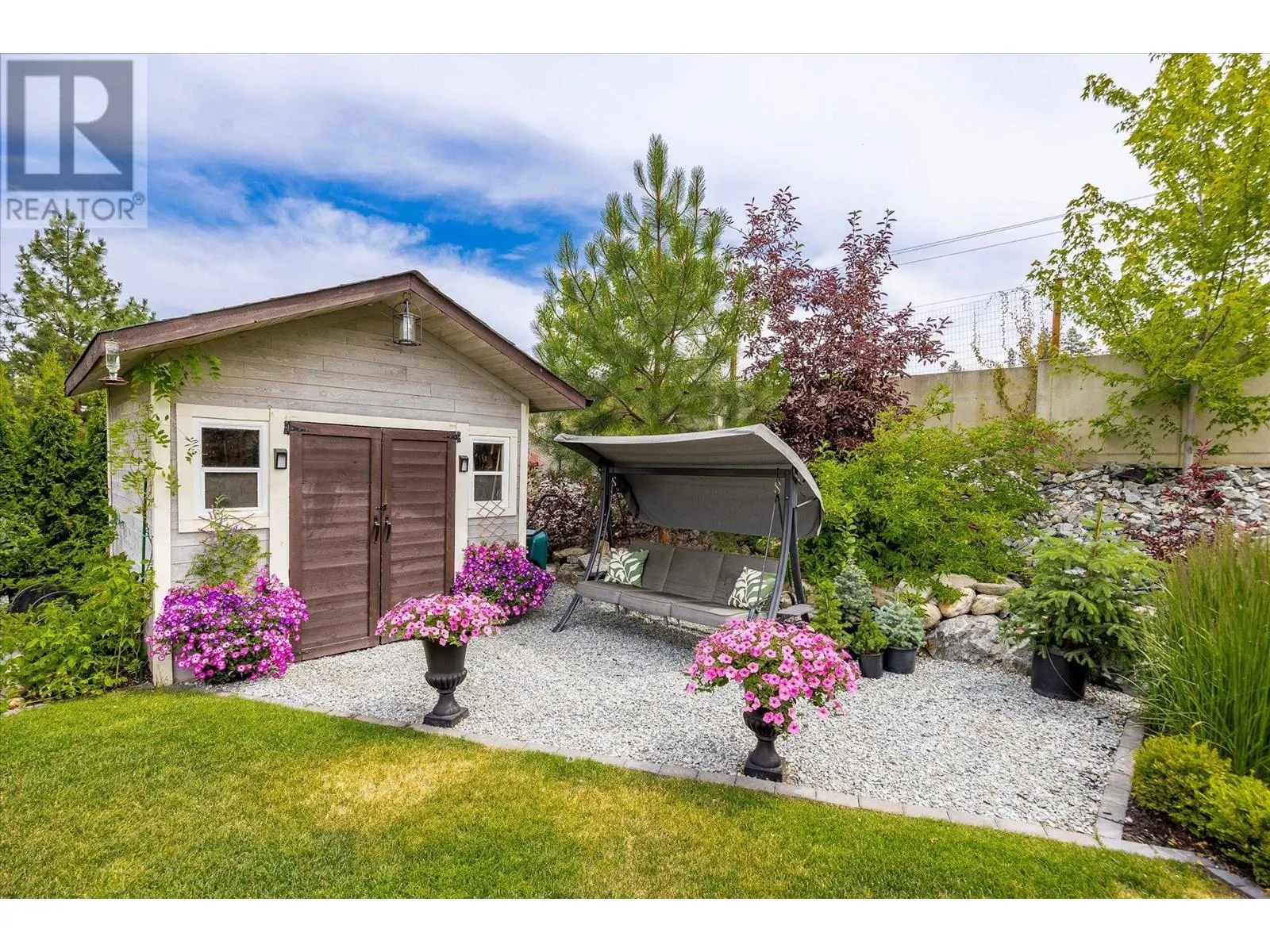 4841 Canyon Ridge Crescent