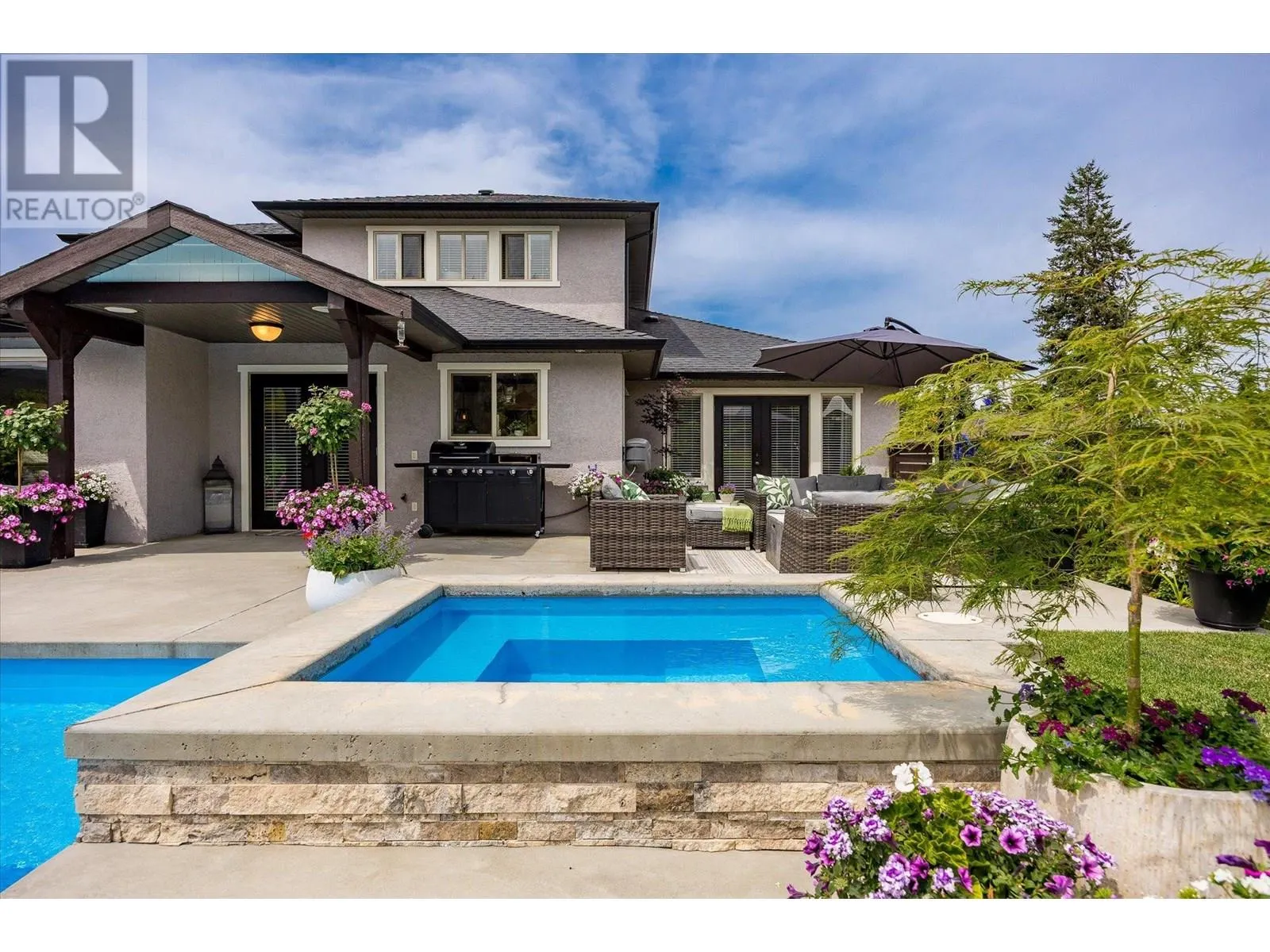 4841 Canyon Ridge Crescent