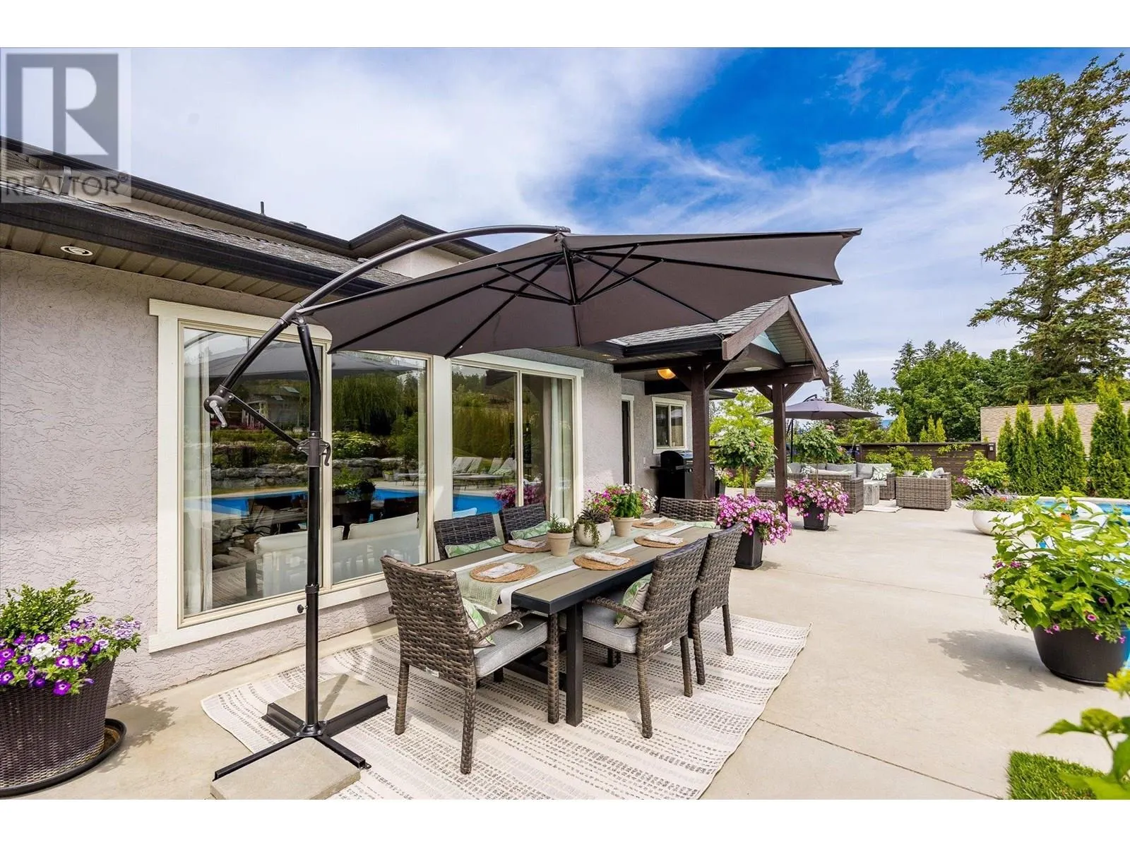 4841 Canyon Ridge Crescent