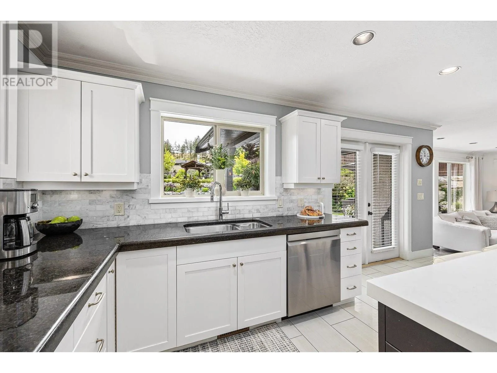 4841 Canyon Ridge Crescent