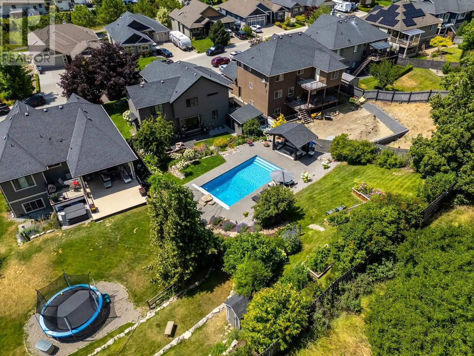 1441 Black Mountain Crescent