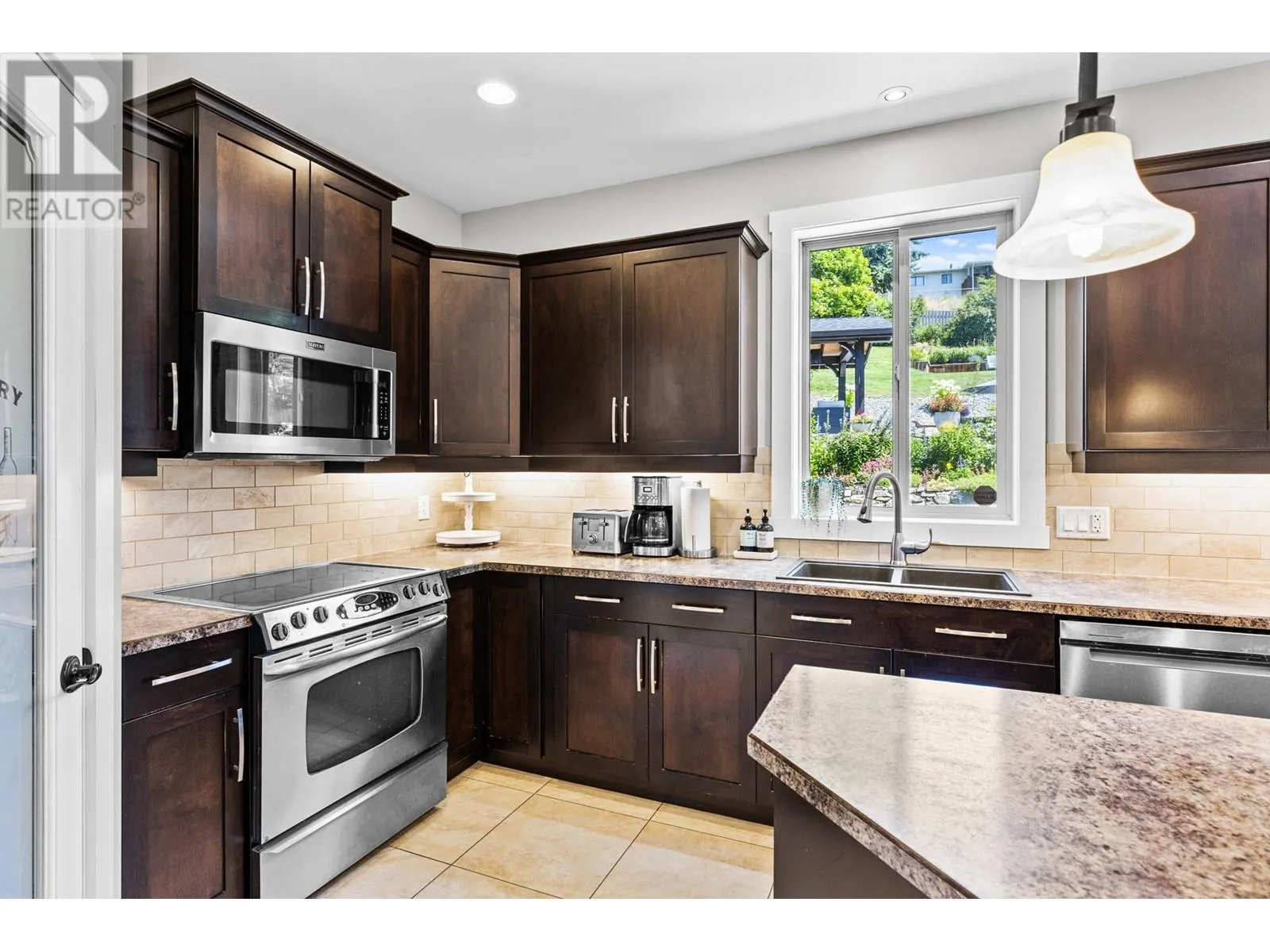 1441 Black Mountain Crescent