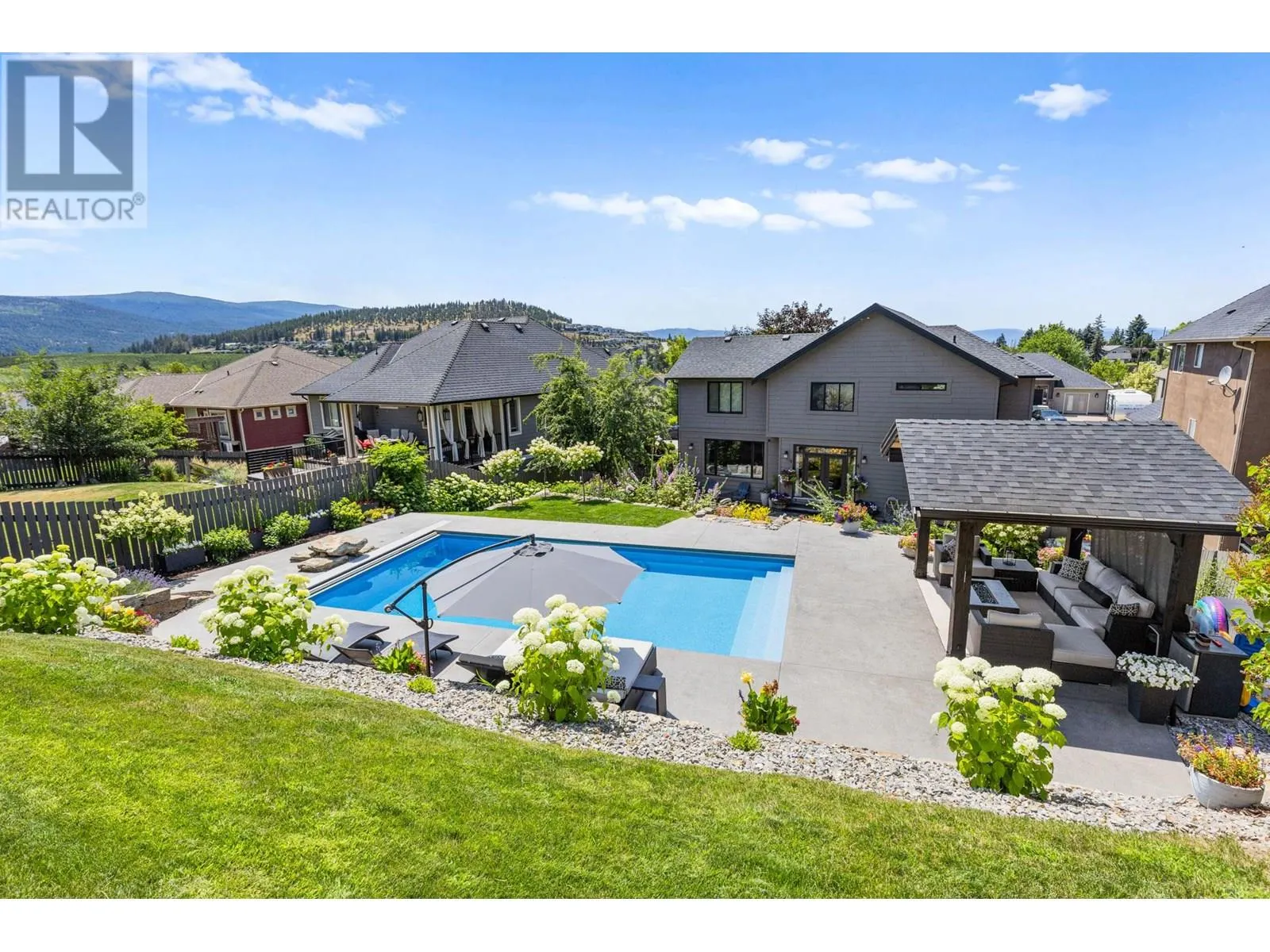 1441 Black Mountain Crescent