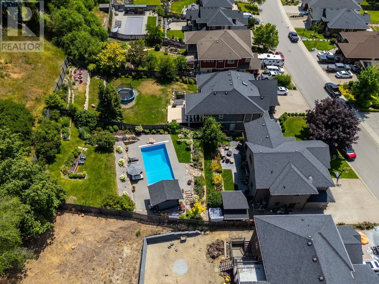 1441 Black Mountain Crescent