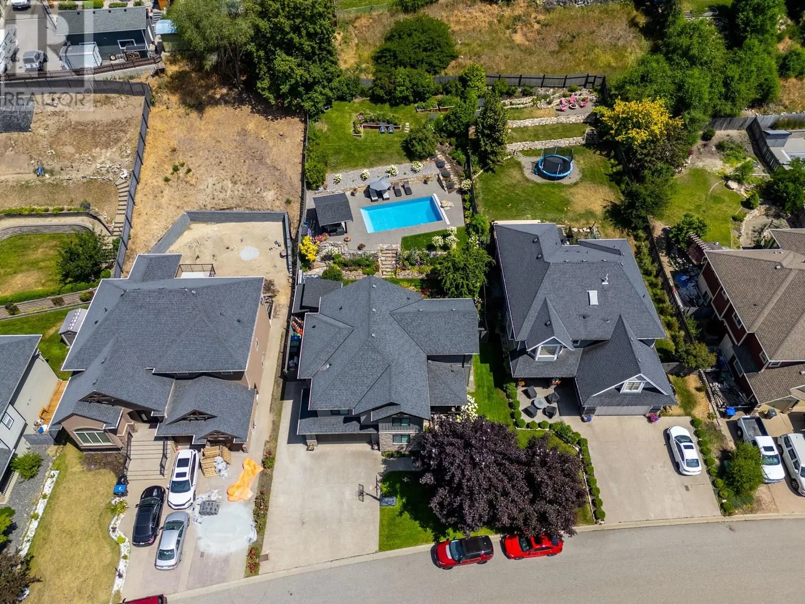 1441 Black Mountain Crescent