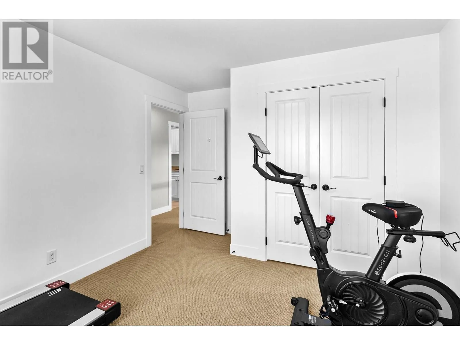 1441 Black Mountain Crescent