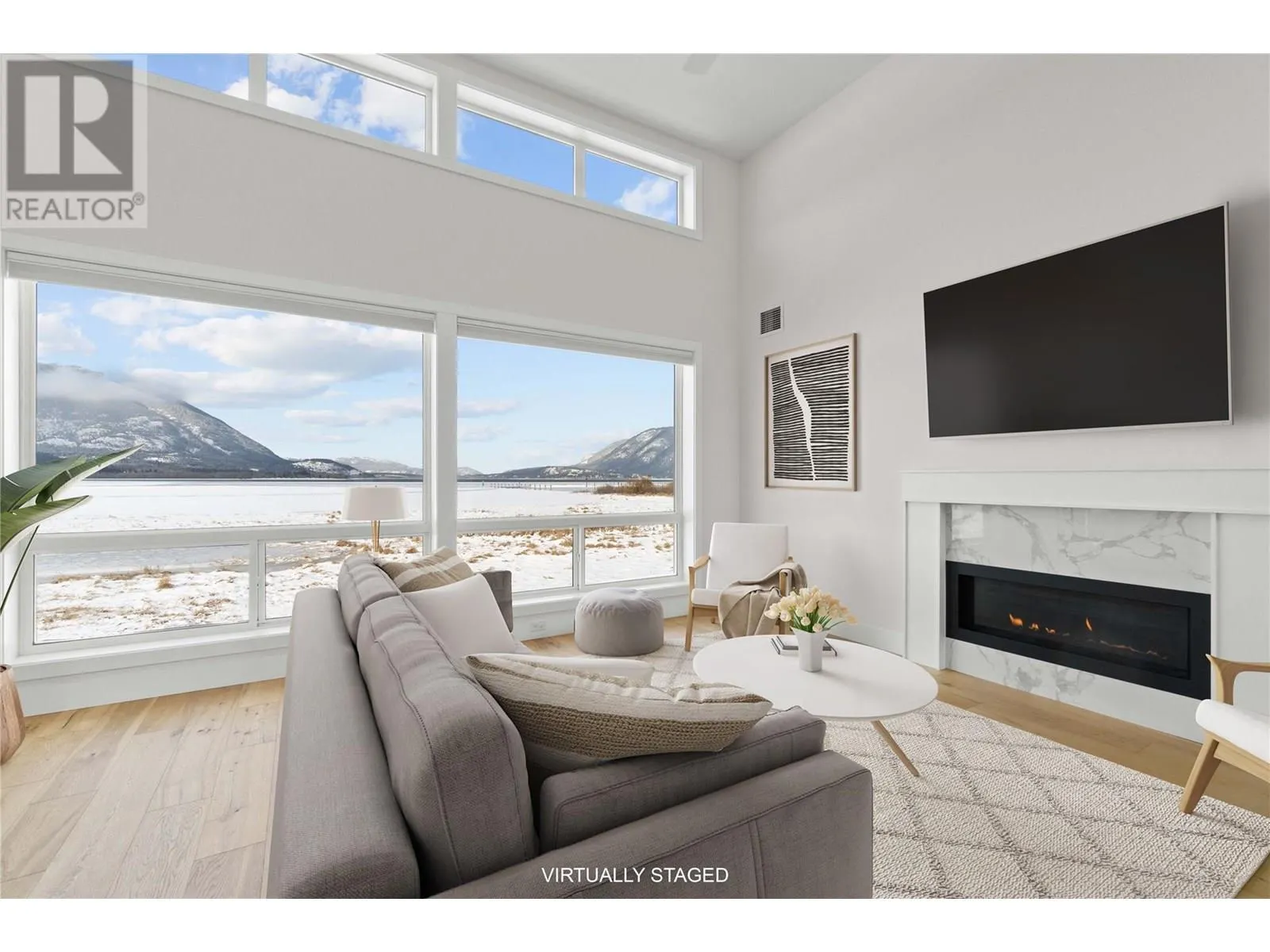 121 Harbourfront Drive NE Unit# 10