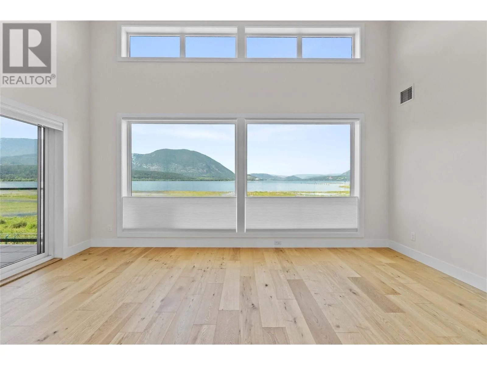 121 Harbourfront Drive NE Unit# 10