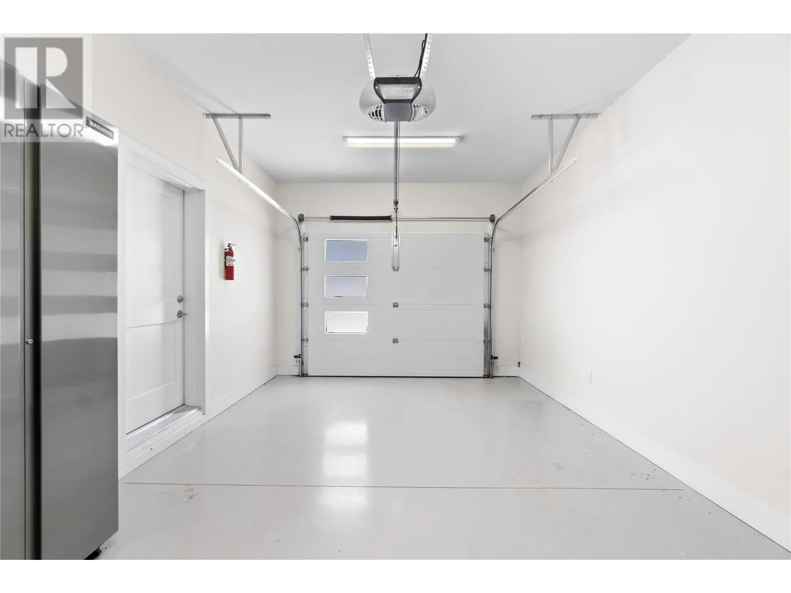 121 Harbourfront Drive NE Unit# 10