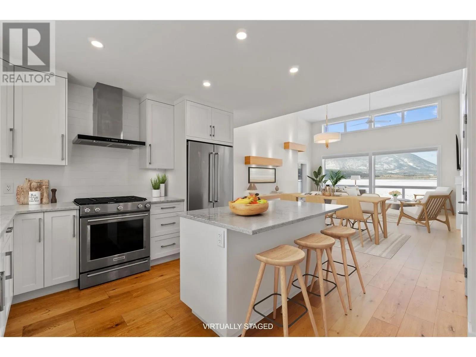 121 Harbourfront Drive NE Unit# 10