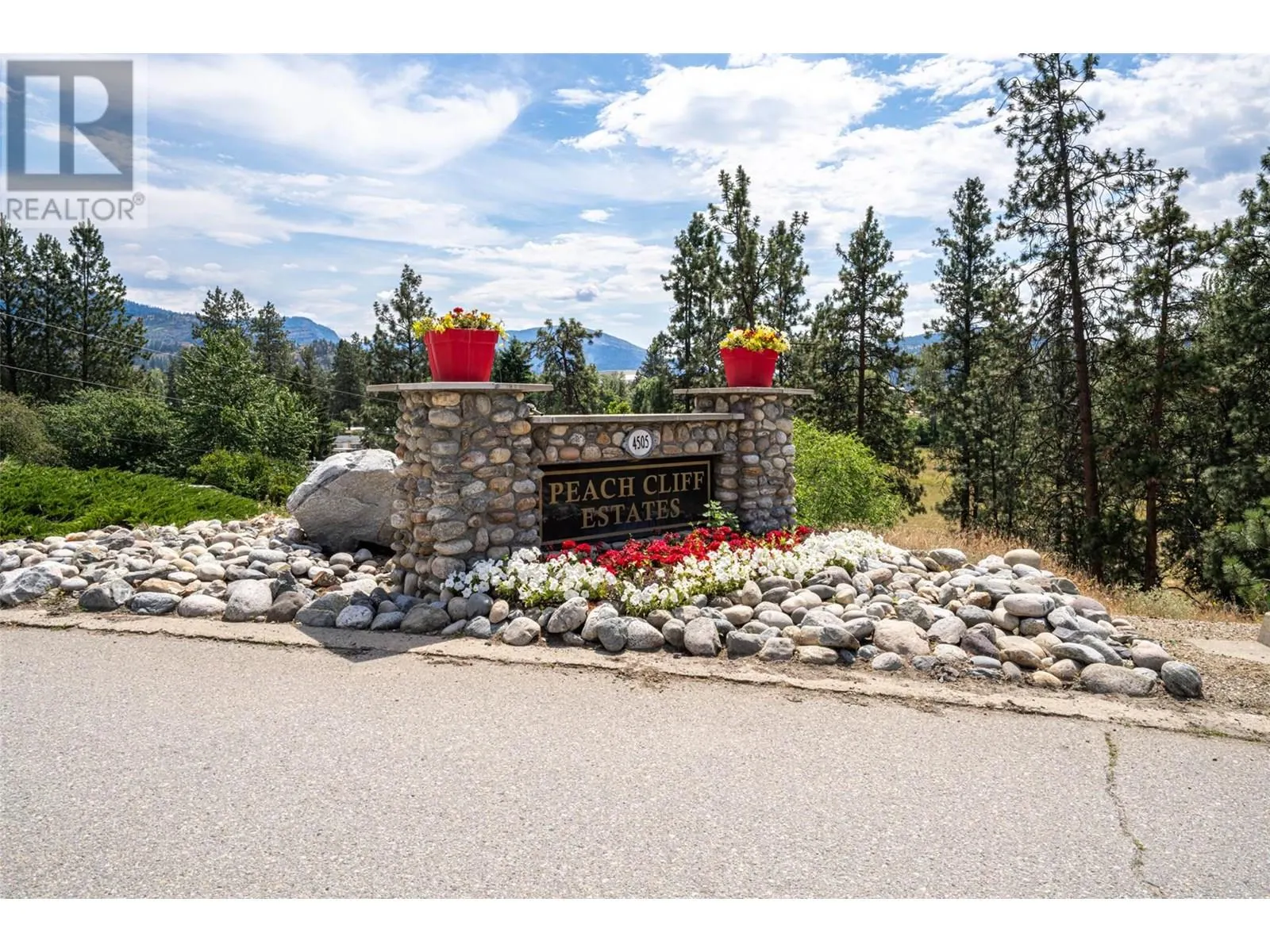 4505 McLean Creek Road Unit# L2