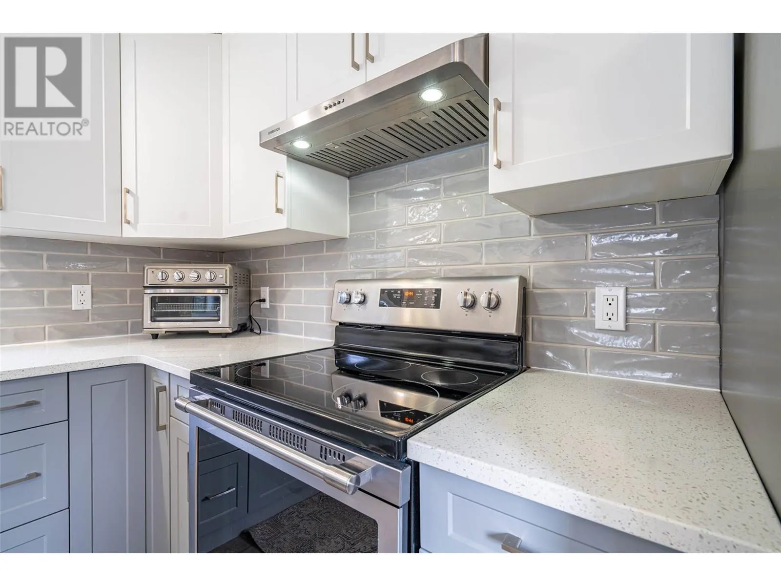 4505 McLean Creek Road Unit# L2