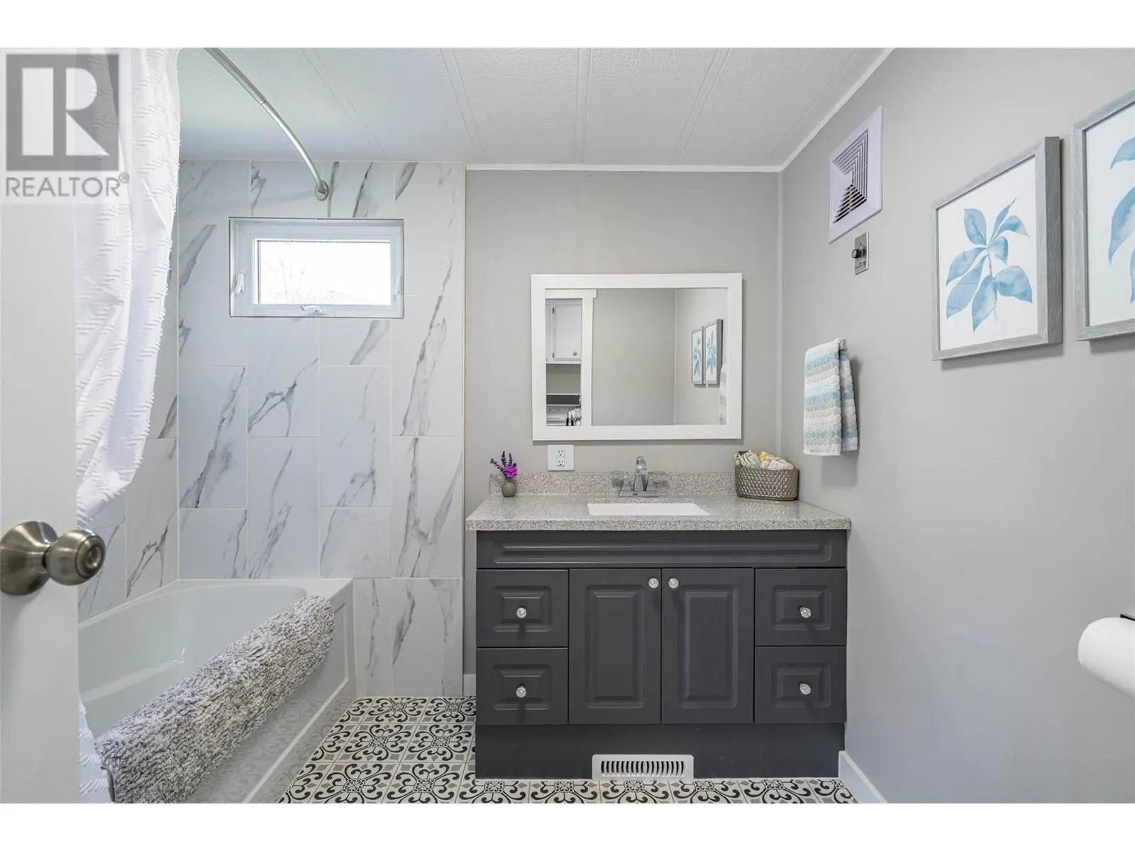 4505 McLean Creek Road Unit# L2