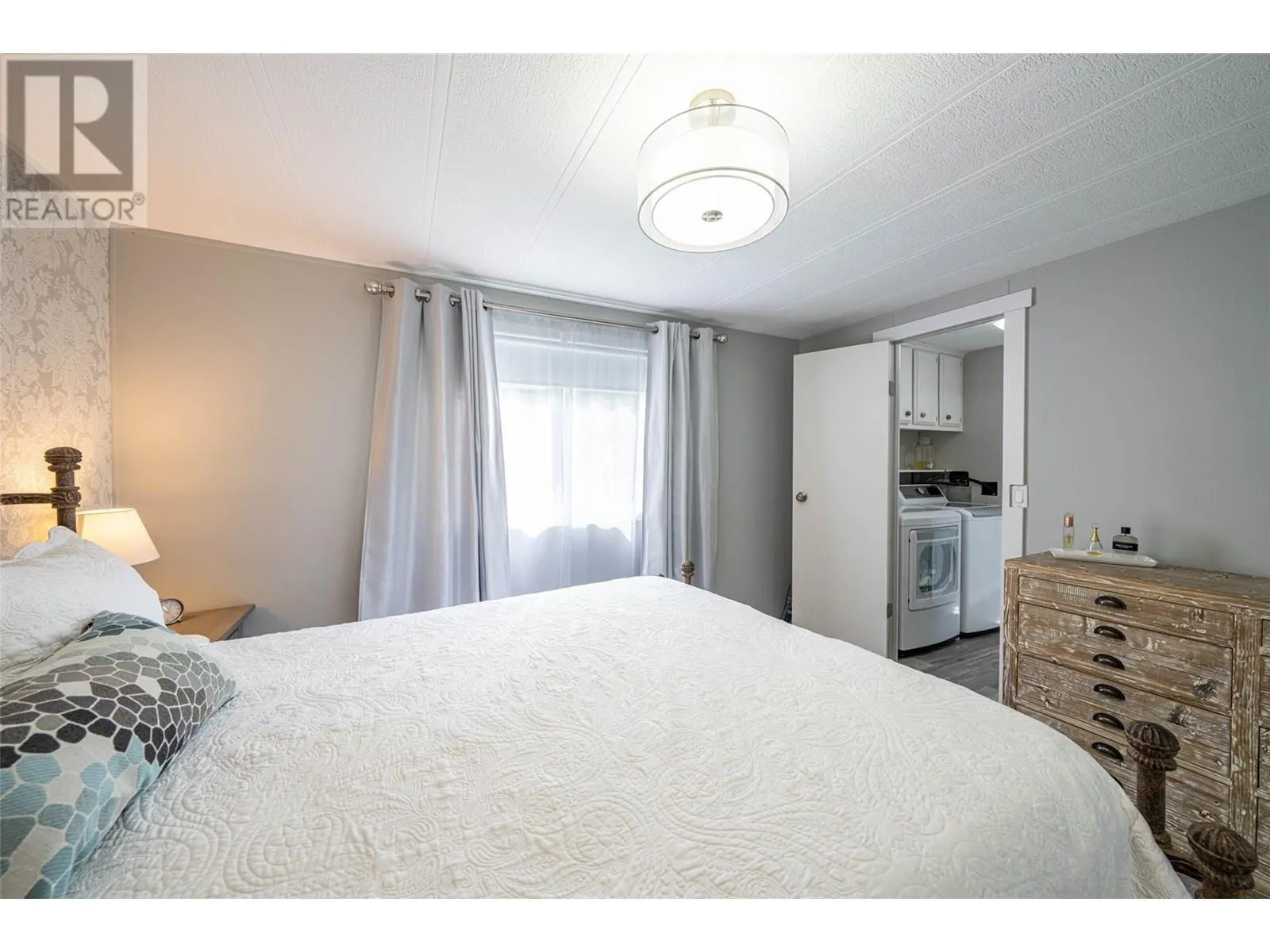 4505 McLean Creek Road Unit# L2