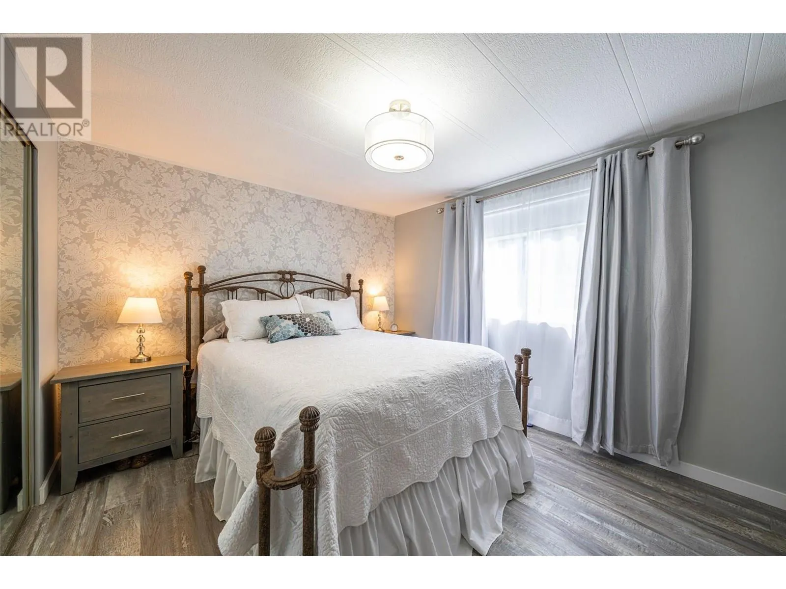 4505 McLean Creek Road Unit# L2