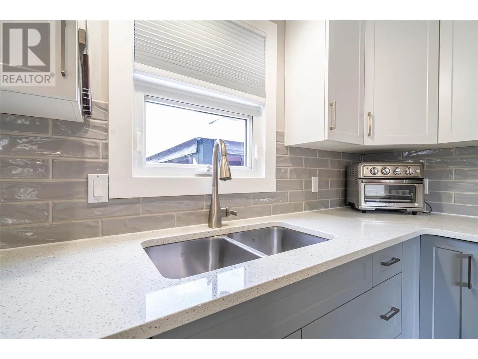 4505 McLean Creek Road Unit# L2