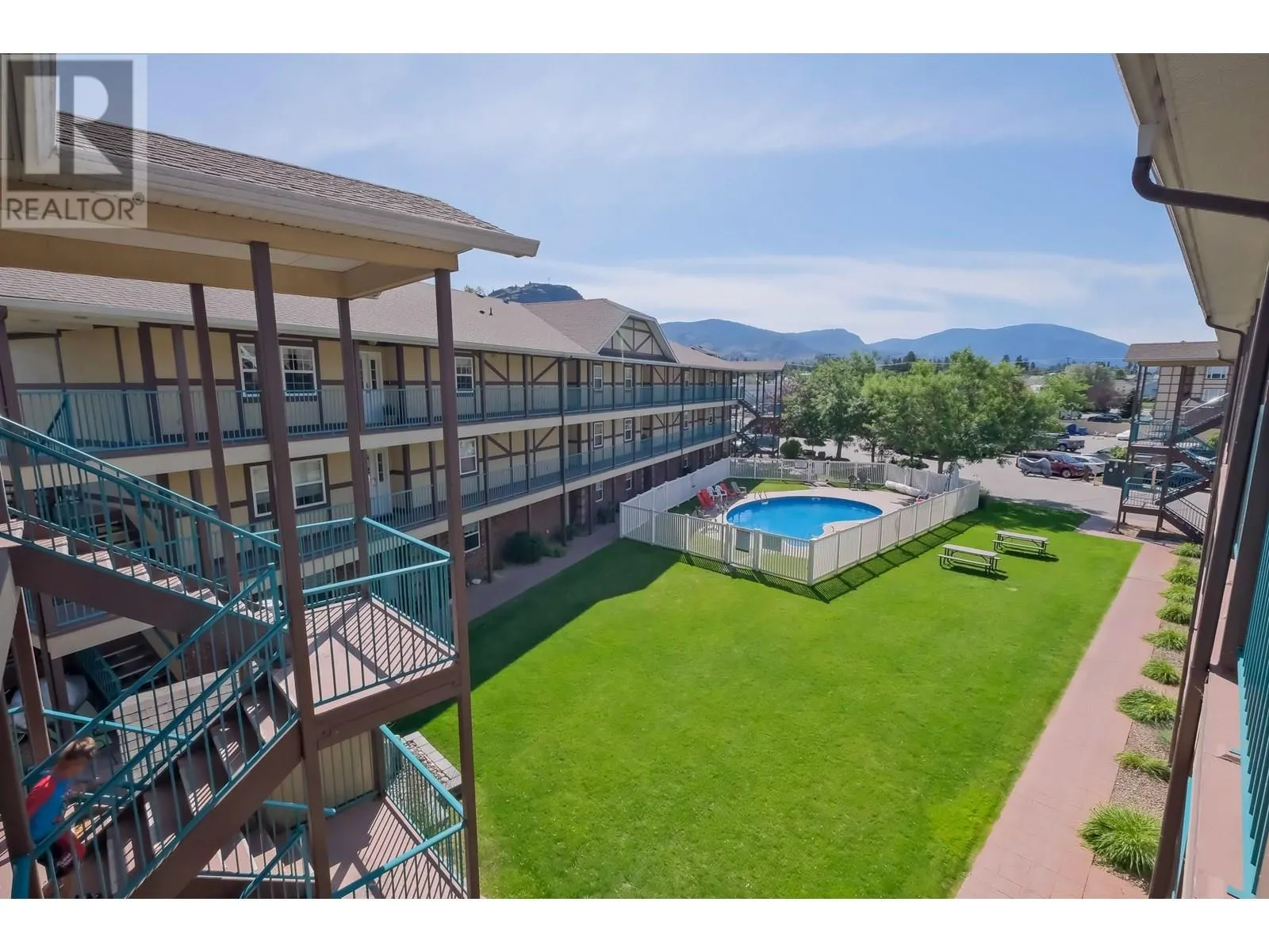 750 RAILWAY Lane Unit# 32