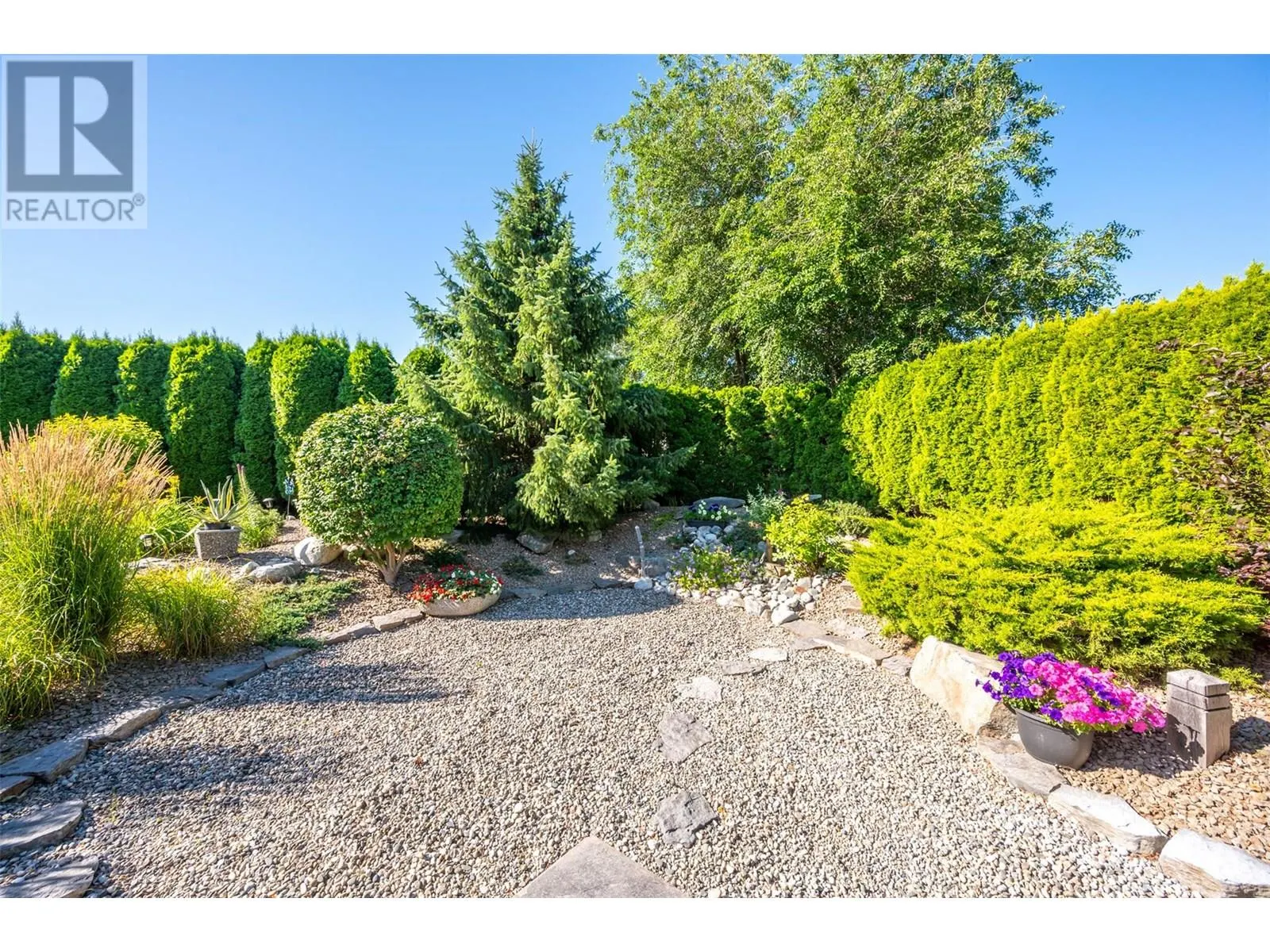 6833 Meadows Drive Unit# 26