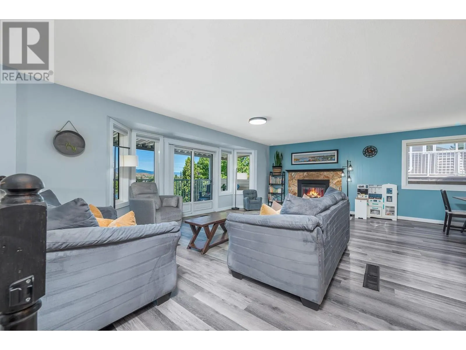 4499 Cascade Drive