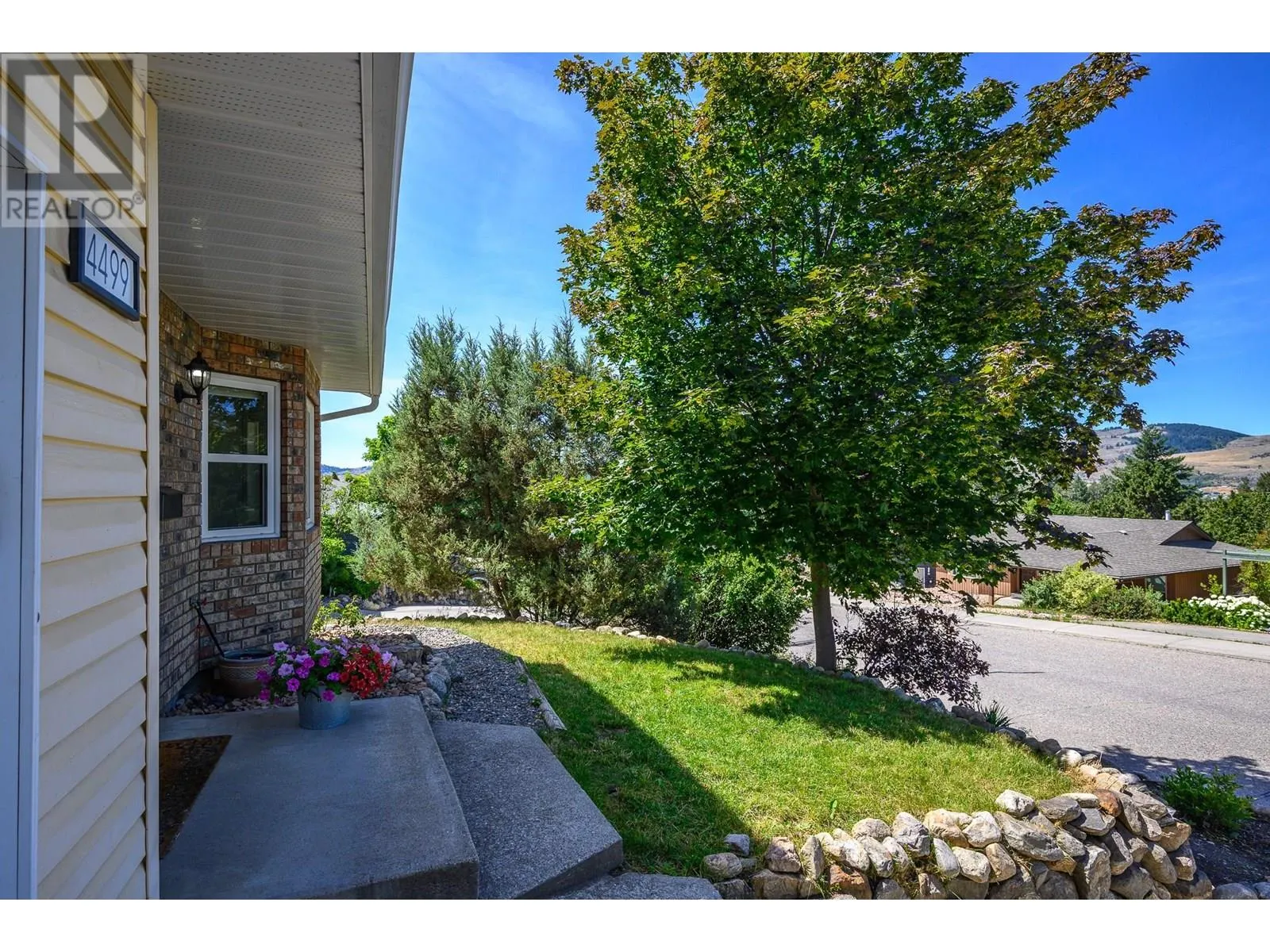 4499 Cascade Drive